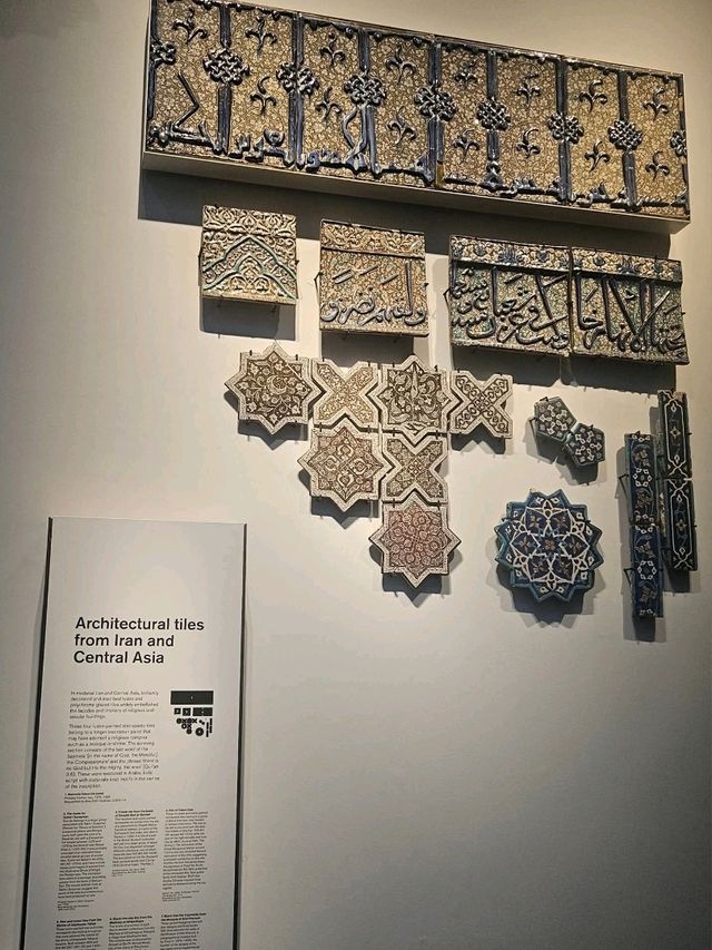 Unlocking the Magic of the British Museum: Your #winterescape Guide 🏛️❄️