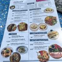 French eating in Shanghai 