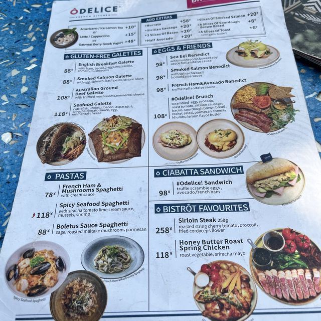 French eating in Shanghai 