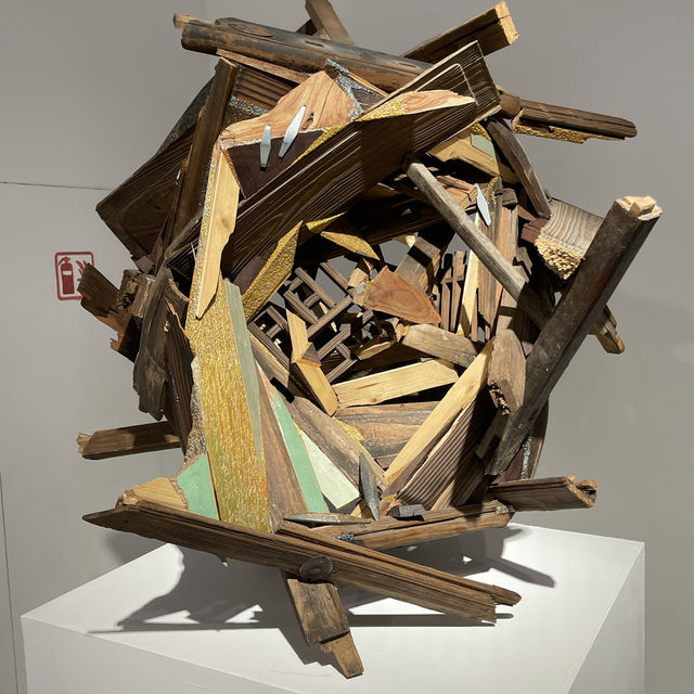 第二屆當代雕塑 · 油畫青年推介展 第二屆當代雕塑 · 油畫青年推介展