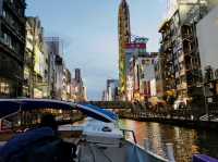 鬧市中乘船漫遊道頓堀🛥