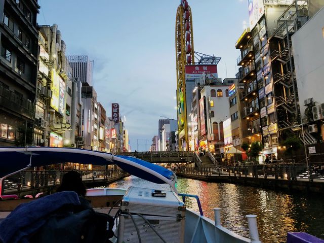 鬧市中乘船漫遊道頓堀🛥