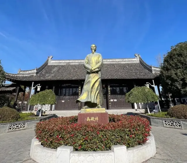 This small town adjacent to Nanjing is worth your weekend visit