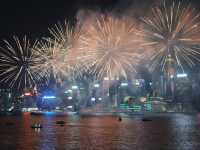 五年了燦爛的煙火再次綻放在香港上空！