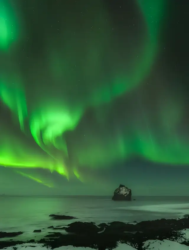 これは素晴らしい旅行で、アイスランドの天井で3日間光を追いかけてみましょう