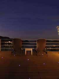 🌟 Toba's Top Stay: Luxe Comfort & Views! 🏨✨
