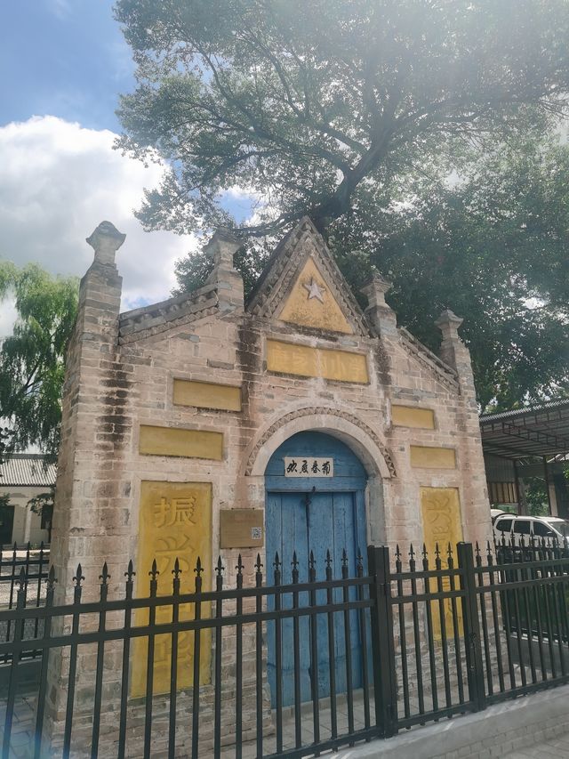 靈台龍泉寺