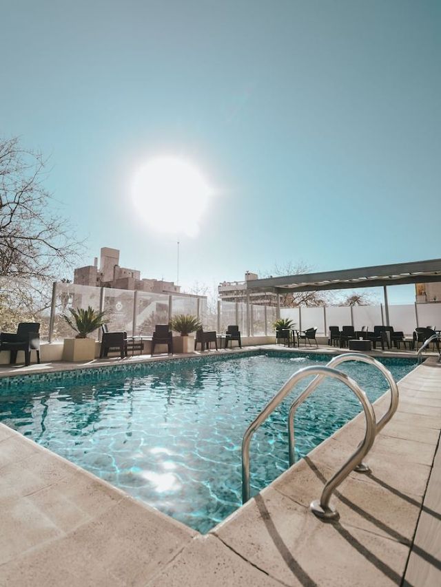 🌟 Mendoza Marvels: Top Hotel Picks! 🏨🍇