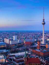 🌟 Berlin's Best: Luxe Stays at The Ritz-Carlton ✨