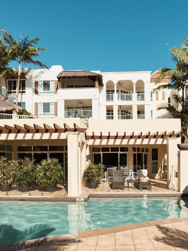 🌊🏨 Queensland's Hidden Gem: Sea Change Beachfront 🌴