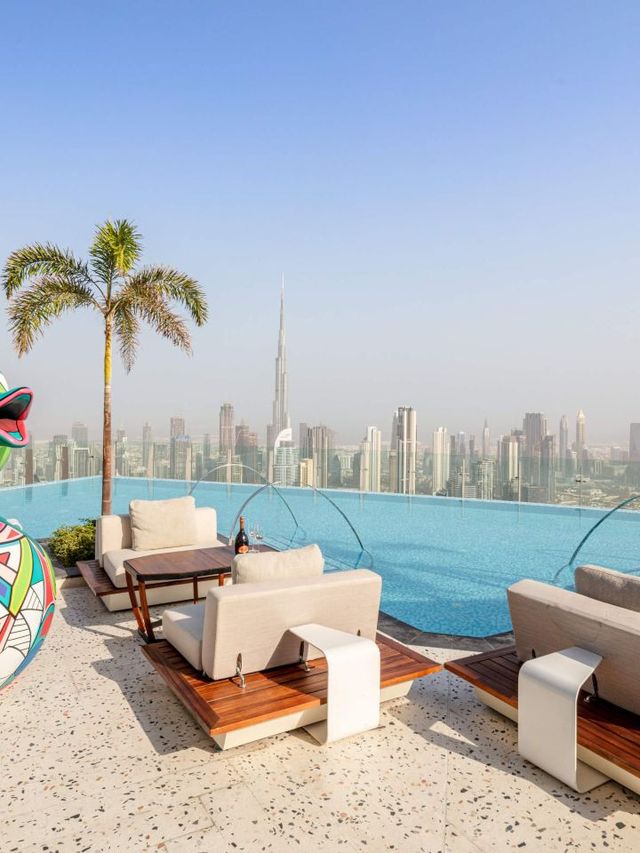 Dubai's Sky-High Elegance: SLS Dubai Hotel 🏙️✨