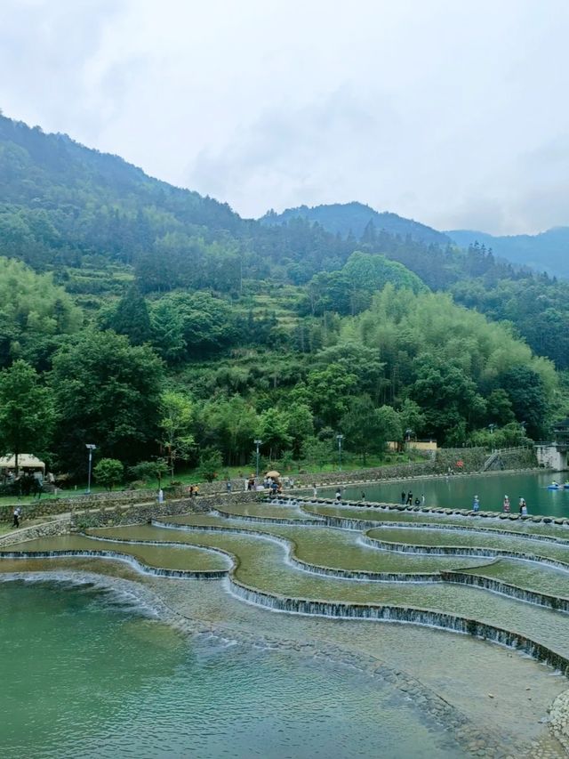 走進景寧畬鄉之窗，體驗了解畬族人的文化和生活習俗！