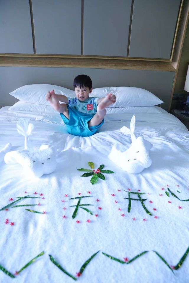 去睇吓海啦,一場法式浪漫之旅。