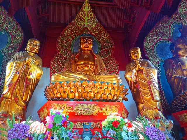 中國唯一以印度國王命名的寺院，始建於晉朝。