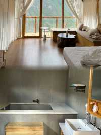 理縣|人均HKD200入住山景小木屋！。