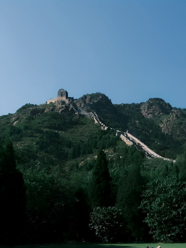 《角山長城：天下第一關的左臂》。