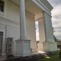 塔克洛班之旅：聖尼諾神社與遺產博物館