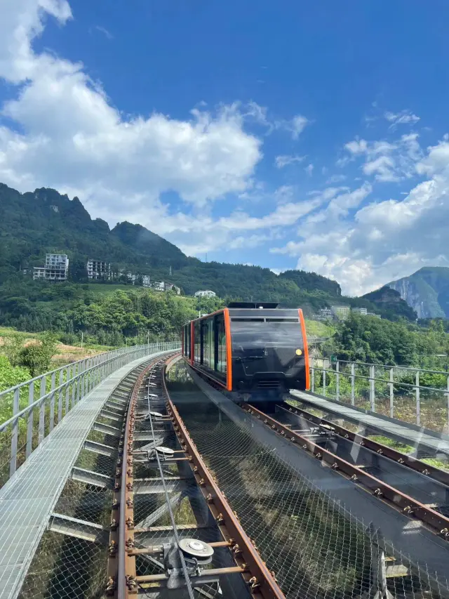 5-Day Enshi Autumn Itinerary: Miss It and Wait a Year!