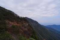 明月山