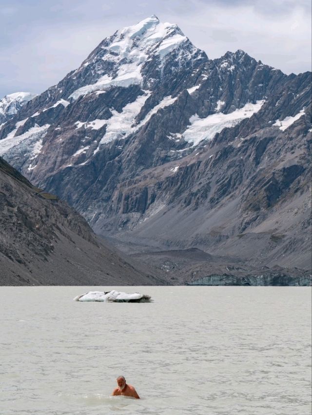 Mt. Cook, the Alps in the South Hemisphere 