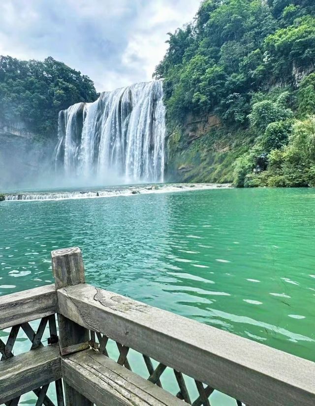 貴州黃果樹瀑布旅遊攻略打卡仙境，吃住玩全指南。