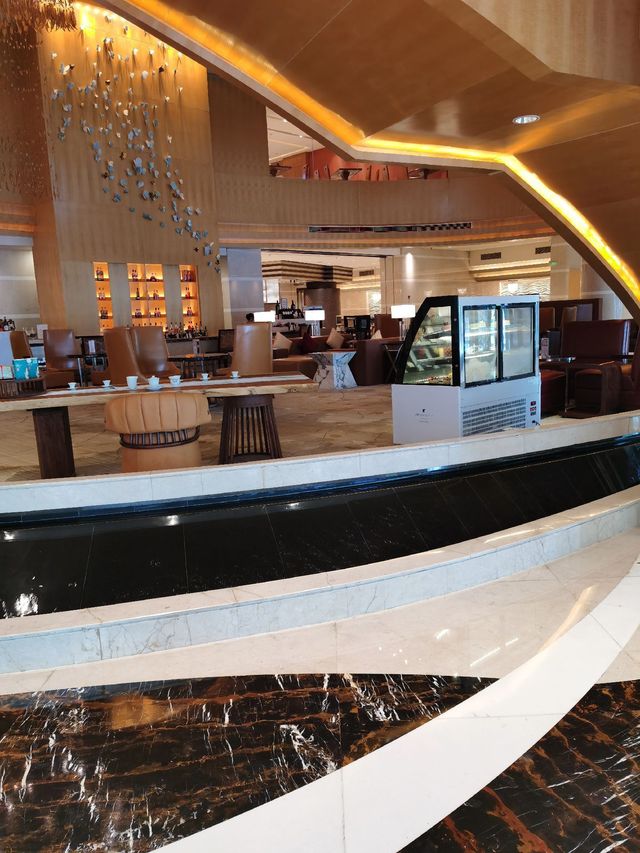 杭州JW萬豪酒店：都市核心的奢華旅居體驗