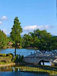 雲南滇池溫泉花園國際酒店