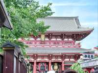 來到東京，一定要去淺草寺感受那獨特的日式風情!