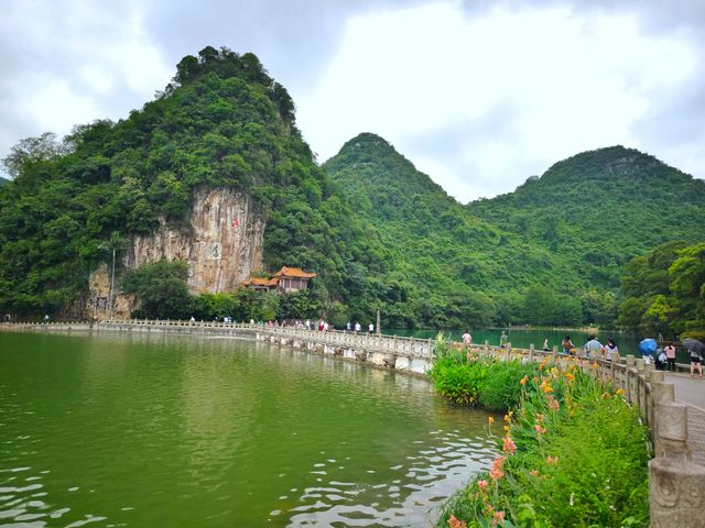 柳州版九寨溝｜龍潭公園