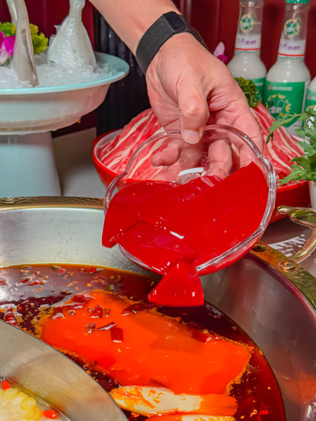 杭州呢間重慶火鍋嘅耗兒魚，令我一個禮拜食足三次！
