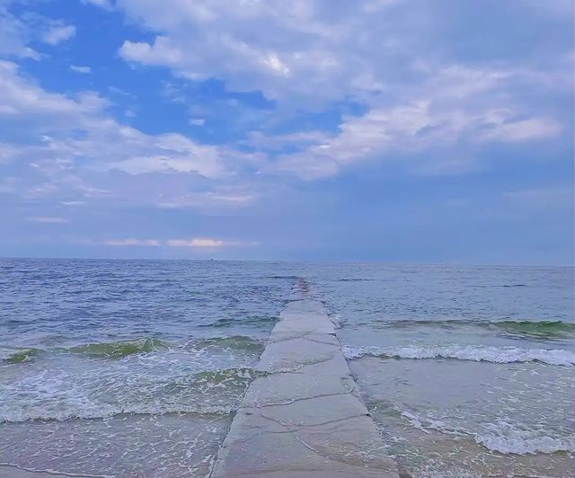 北戴河一日漫遊：從晨光沙灘到落日鷗鳴