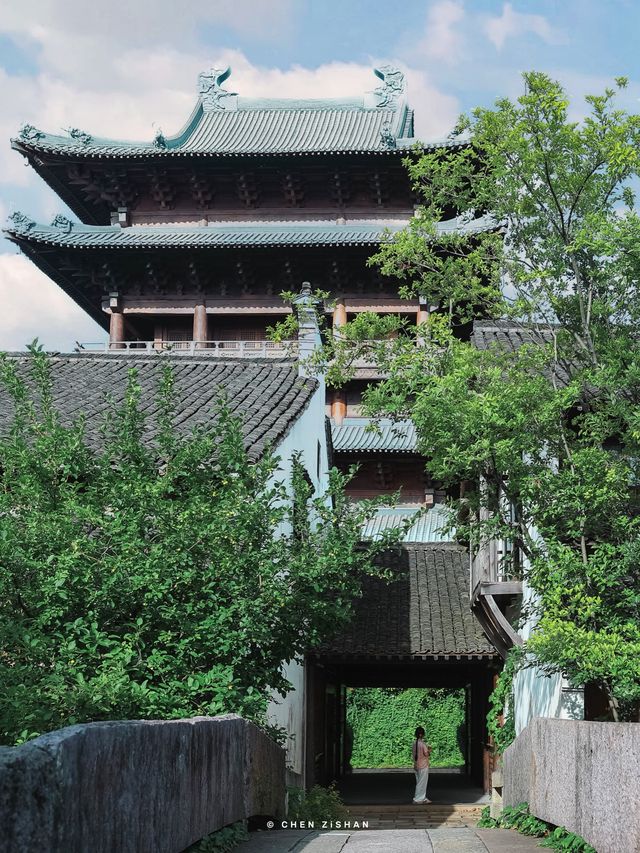 這裡，滿足咗我對夏日江南水鄉嘅所有幻想