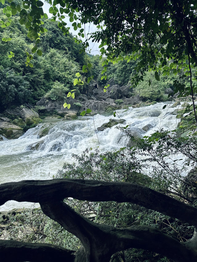 衝進水簾洞！黃果樹瀑布2天1夜保姆級攻略