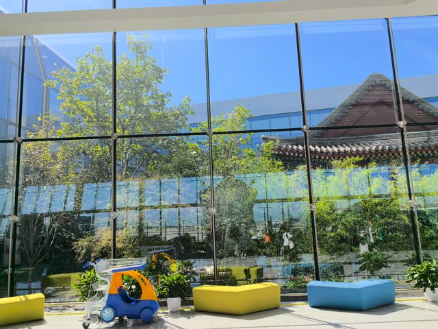 鋼鐵鳳凰建築特寫大片 鋼鐵鳳凰建築特寫大片