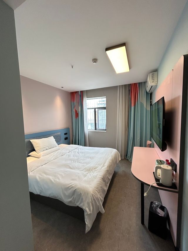 房間可看黃鶴樓!百元華住連鎖寶藏!!! 房間可看黃鶴樓!百元華住連鎖寶藏!!!