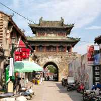 Two Massive City Gates on One Street? Welcome to Lijingmen, Luoyang! 🏯