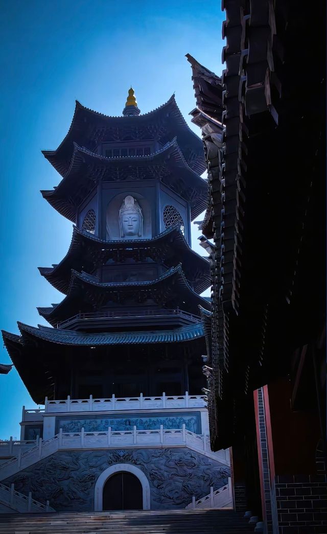 昆明周邊冷門古剎 | 8元打卡600年盤龍寺！