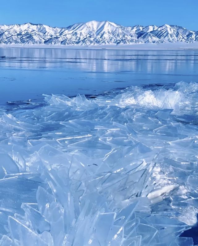 新疆冬日封神！賽里木湖藍冰+周邊秘境全攻略