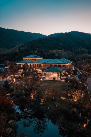 Yixing West Bank Huangchuan Hotel | A secluded holiday marveled by a bowl of meat dumpling wontons for breakfast