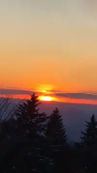 遺憾地錯過了天池,卻遇上了落日雪嶺!