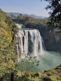 終於來到課本裡的黃果樹瀑布!