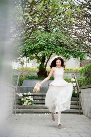 I rented it for a day in real life, briefly becoming the star of a dream wedding