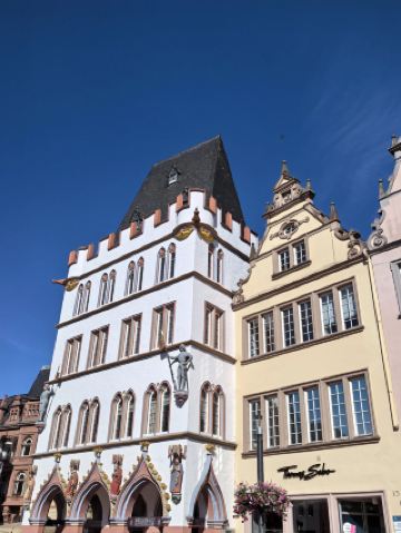 8-Day Multi-Country Tour in Europe: So Beautiful You Won't Want to Leave - Quick Guide