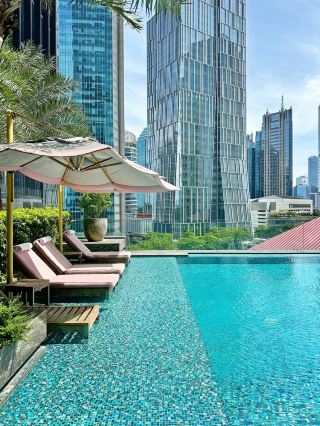 ความหรูหราในจาการ์ตาใต้ | คู่มือการเข้าพักที่โรงแรมแลงแฮมแห่งแรกในเอเชียและสัมผัสประสบการณ์การใช้ชีวิตบนระบบคลาวด์