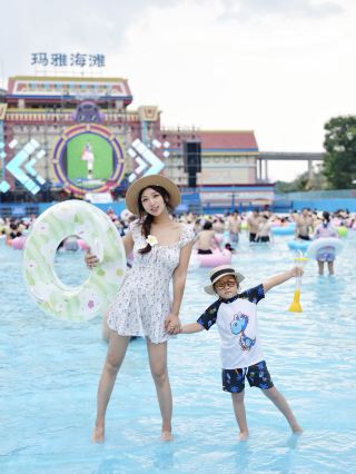 重慶の夏の子ども連れお出かけスポット、マヤビーチで家族みんなの夏の水遊びを満喫