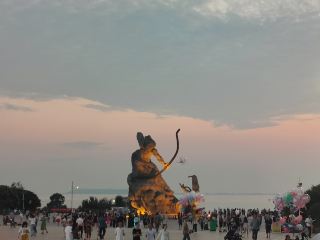 Recommend Yueyang for a city trip near Changsha