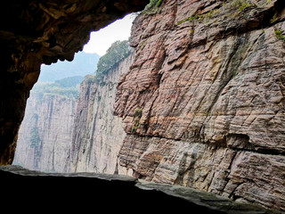 Guoliang Village, Henan | Take your kids to touch the cliff-side road carved at the cost of their lives