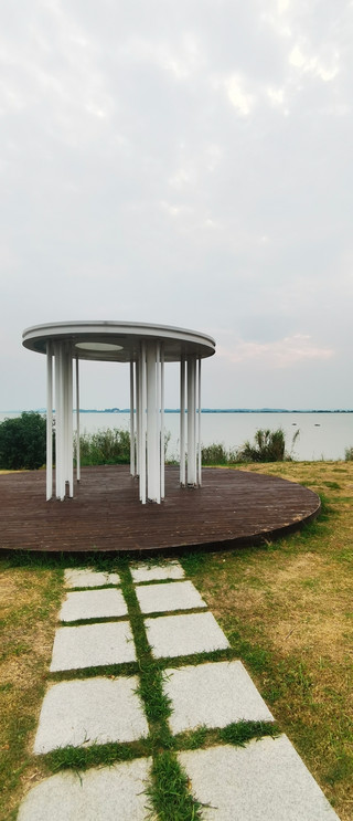 Mengunjungi Pembangunan Fengqi Oasis Ecological Expo Park.