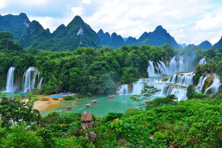 徳天多国籍滝風景区 | Trip.com 大新