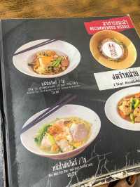 【タイ】プーケットで絶対外せない！激ウマのホッケンミーはココ！